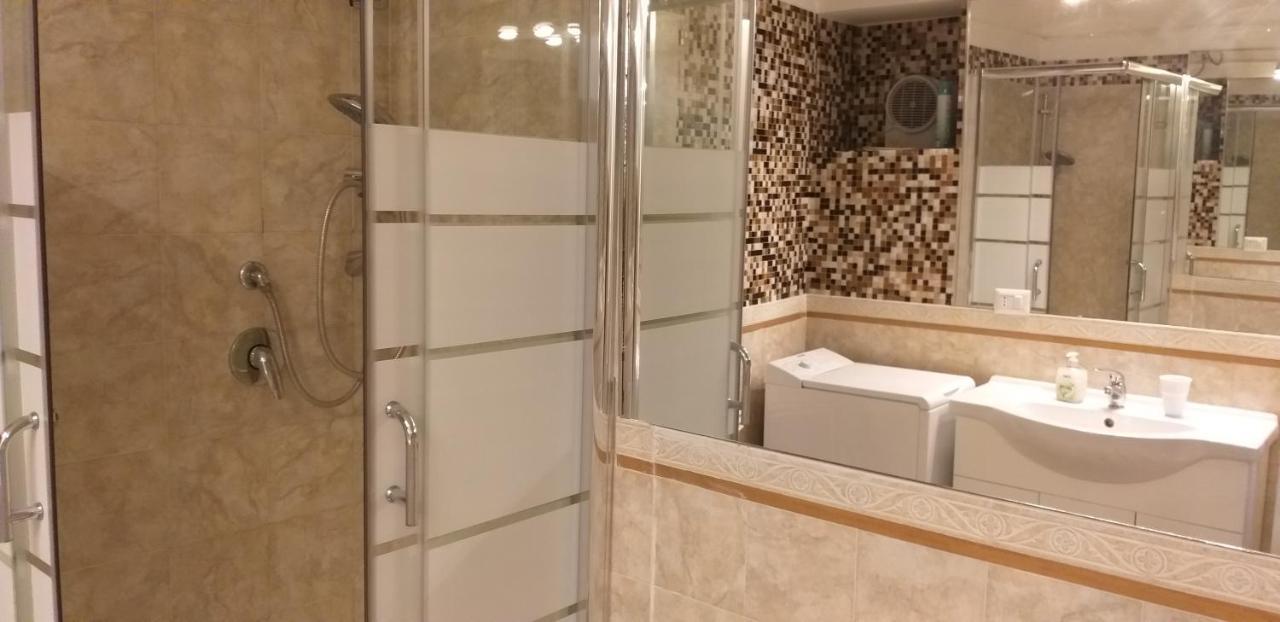 Cozy Navona Apartment โรม ภายนอก รูปภาพ