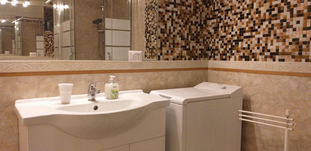 Cozy Navona Apartment โรม ภายนอก รูปภาพ