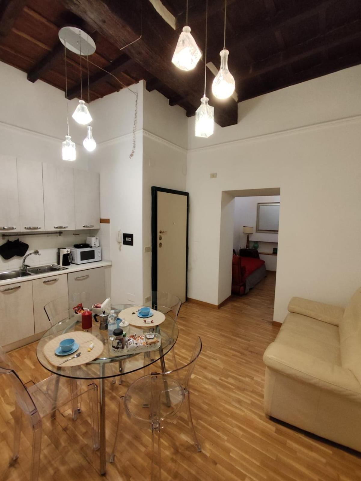 Cozy Navona Apartment โรม ภายนอก รูปภาพ